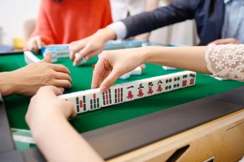 Quick Guide to Mahjong Techniques: Tips to Win with Strategy